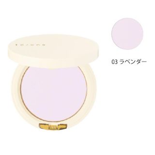 コスメキッチン(Cosme Kitchen)のto/one トーン デューイモイストプレストパウダー03(フェイスパウダー)