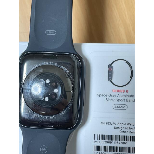 Apple Watch(アップルウォッチ)のApple Watch series6 44mm gps 100パーセント メンズの時計(腕時計(デジタル))の商品写真