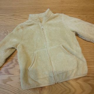 ユニクロ(UNIQLO)の【専用品】子供服 ユニクロ ファーリーフリース 100サイズ(ジャケット/上着)