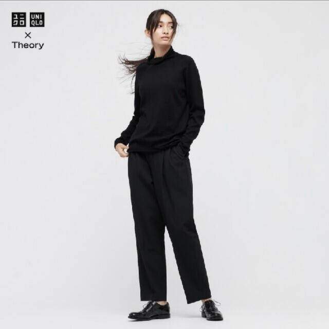 xs UNIQLO theory ストレッチパンツ | フリマアプリ ラクマ