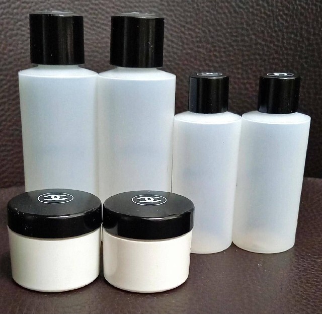 CHANEL - 新品◇CHANEL シャネル◇トラベル 容器 ボトル セット コスメ CHANEL - 新品◇CHANEL シャネル◇トラベル 容器 ボトル セット コスメ