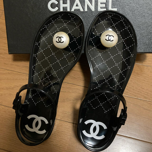 CHANEL ロゴ サンダル