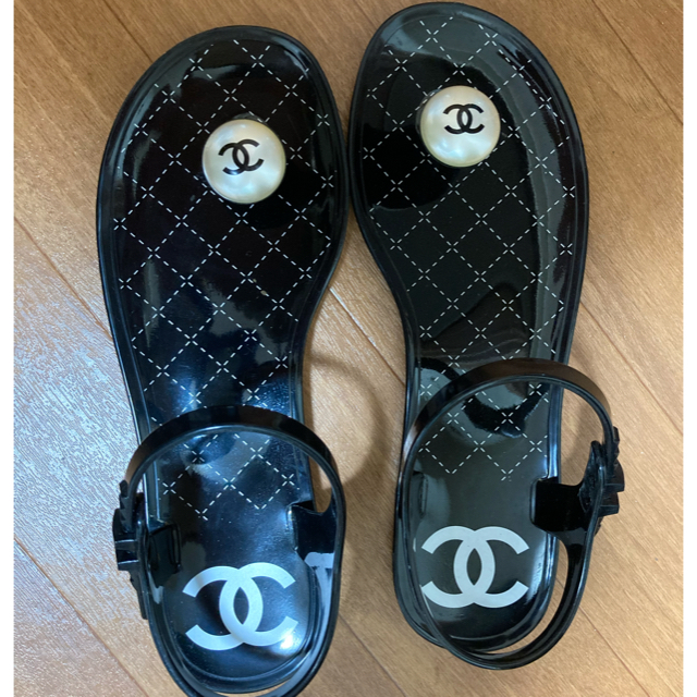 CHANEL(シャネル)のCHANEL ロゴ　サンダル レディースの靴/シューズ(サンダル)の商品写真