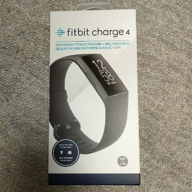 Fitbit charge4　新品未開封品