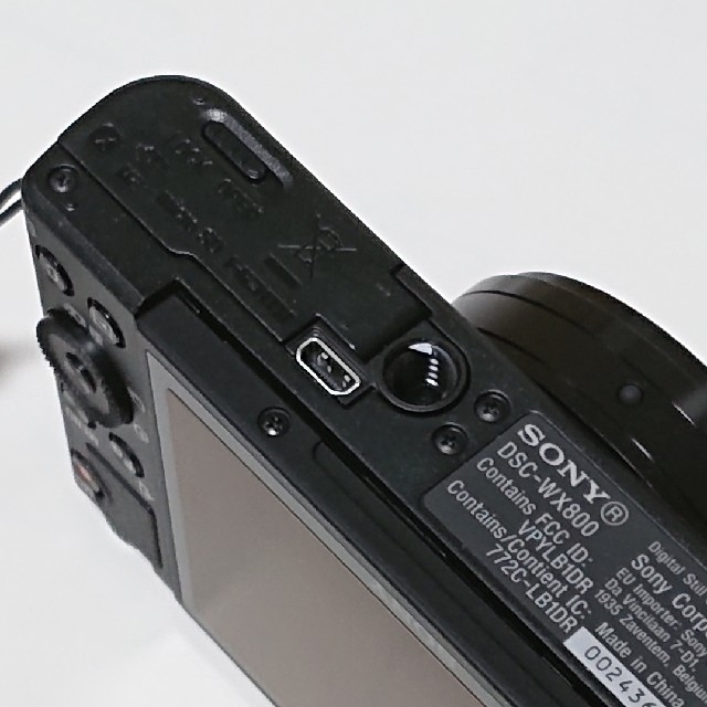SONY(ソニー)のSONY サイバーショット DSC-WX800 & アクセサリーキット スマホ/家電/カメラのカメラ(コンパクトデジタルカメラ)の商品写真