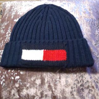 トミーヒルフィガー(TOMMY HILFIGER)のフラッグロゴニットキャップTOMMY HILFIGER(ニット帽/ビーニー)