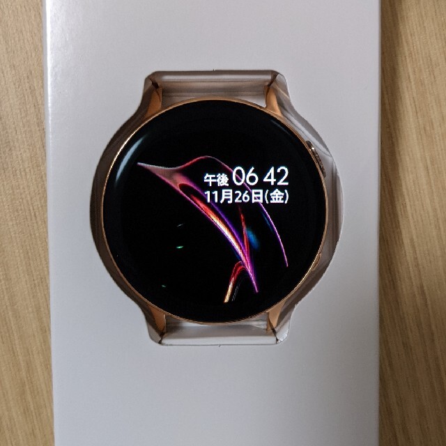 【ほぼ新品】Galaxy Watch Active2 ゴールド 44ミリ スマホ/家電/カメラのスマホアクセサリー(その他)の商品写真