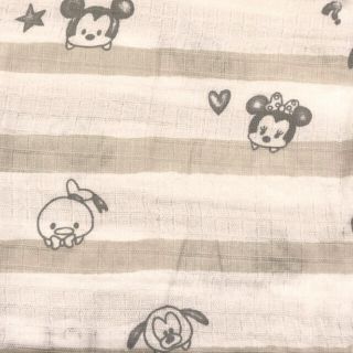 エイデンアンドアネイ(aden+anais)のディズニーツムツムエイデンアンドアネイaden +anais スワドルおくるみ(おくるみ/ブランケット)