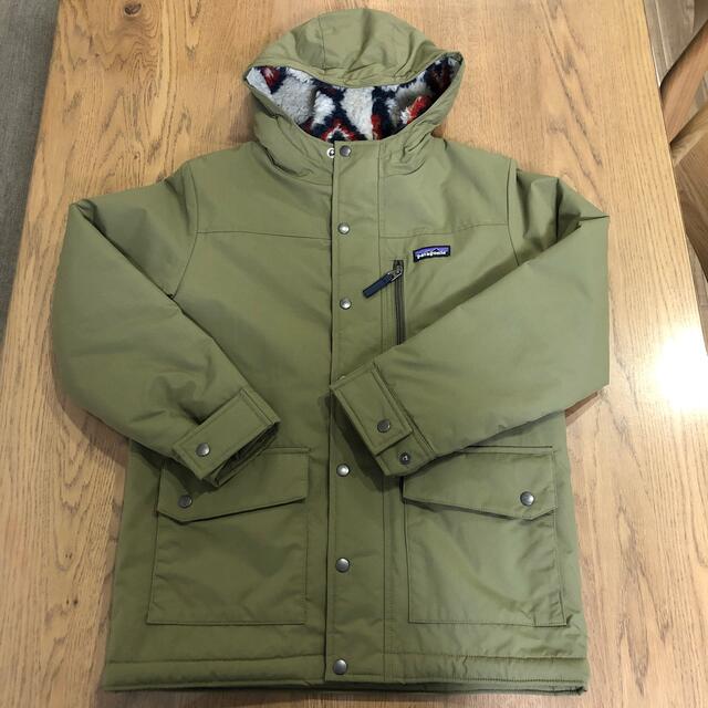 patagonia(パタゴニア)のパタゴニア インファーノジャケット M10 カーキ キッズ/ベビー/マタニティのキッズ服男の子用(90cm~)(ジャケット/上着)の商品写真