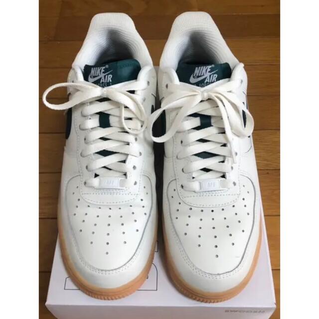 NIKE(ナイキ)のゆうた着用NIKE ナイキ airforce1 エアフォース1 ロー 27cm  メンズの靴/シューズ(スニーカー)の商品写真