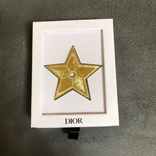 Christian Dior(クリスチャンディオール)のディオール　ピンバッジ レディースのアクセサリー(ブローチ/コサージュ)の商品写真