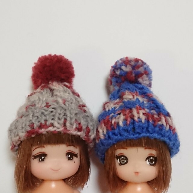 ミキマキちゃんケーブル編みニット帽 ハンドメイドのぬいぐるみ/人形(人形)の商品写真