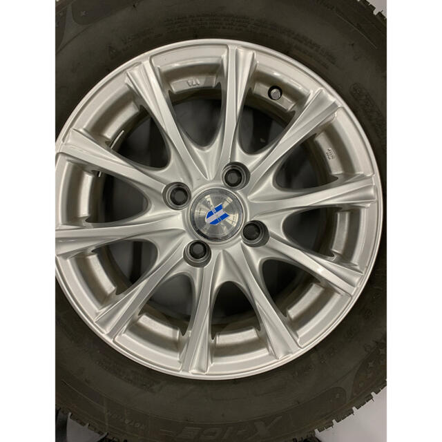 送料込　スタッドレスタイヤホイール4本　185/70r14