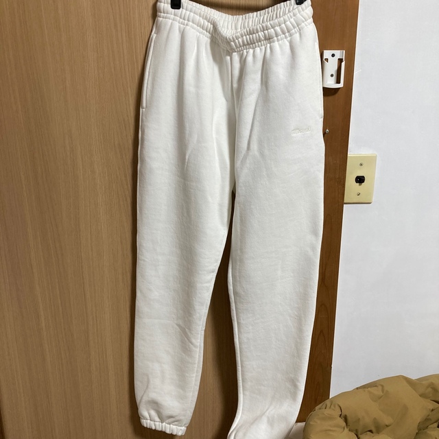 1LDK SELECT(ワンエルディーケーセレクト)のJJJJound J90 sweat pants ジョウンド スウェット メンズのパンツ(その他)の商品写真