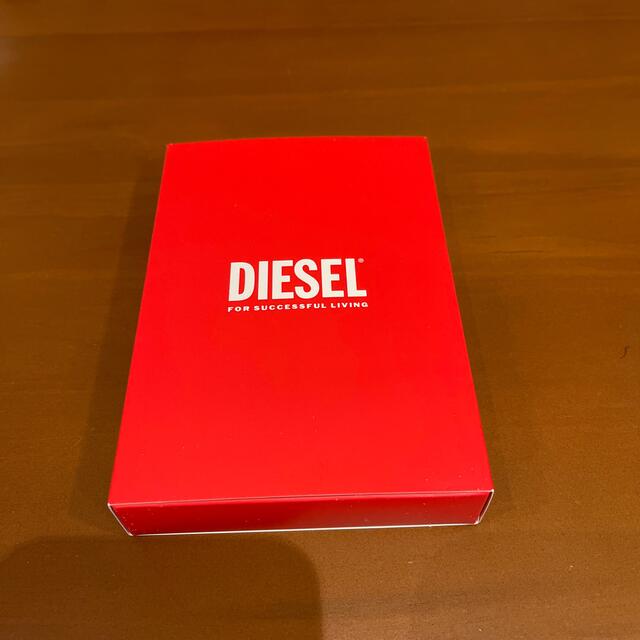 DIESEL(ディーゼル)のDIESELスプレーボトル コスメ/美容のメイク道具/ケアグッズ(ボトル・ケース・携帯小物)の商品写真