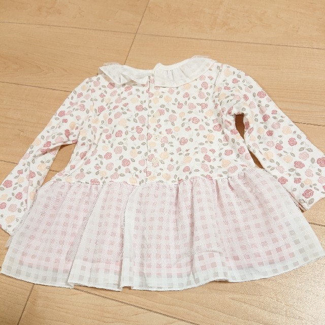 ベビー女の子のチュニック☆ミ キッズ/ベビー/マタニティのベビー服(~85cm)(トレーナー)の商品写真