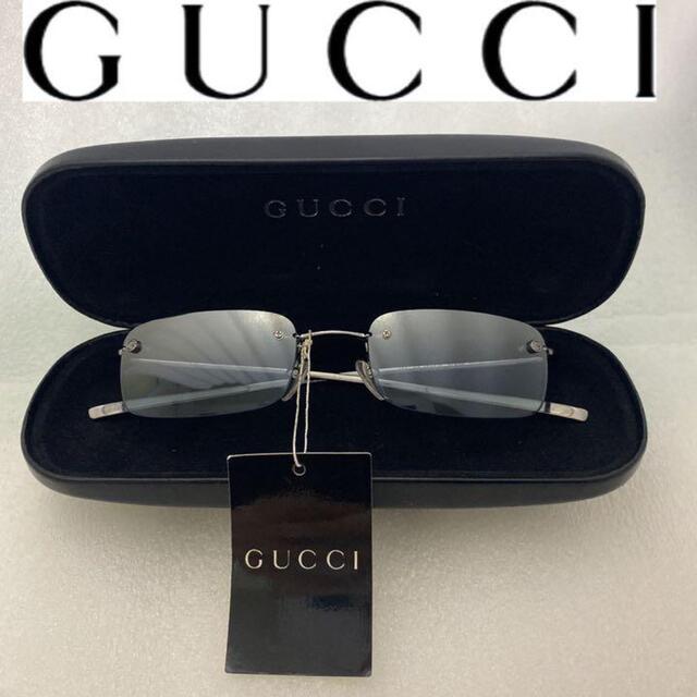 GUCCI【新品タグ付き】Gロゴ ツーポイントサングラス ケース付き 男女兼用 大量入荷 48.0%割引