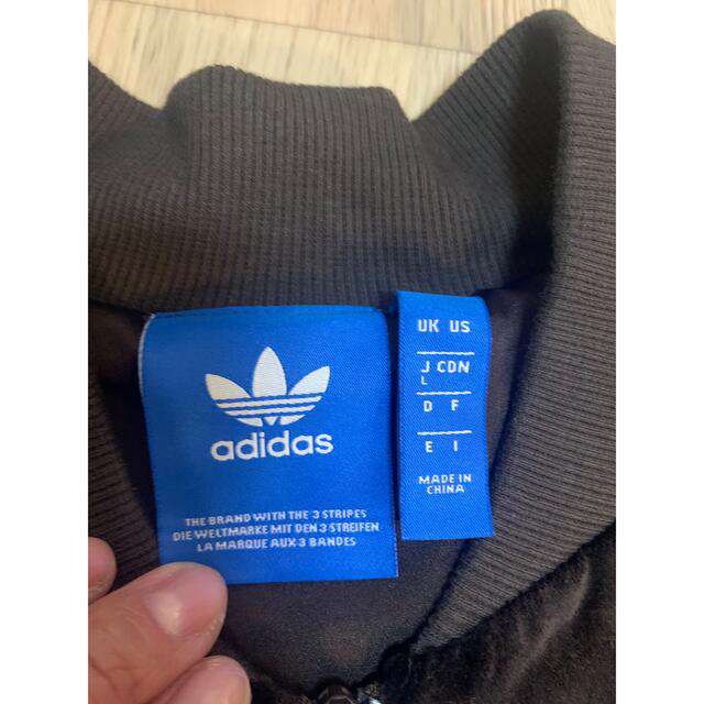 アディダス adidasジャージ ベロア素材 メンズL カタログギフトも!