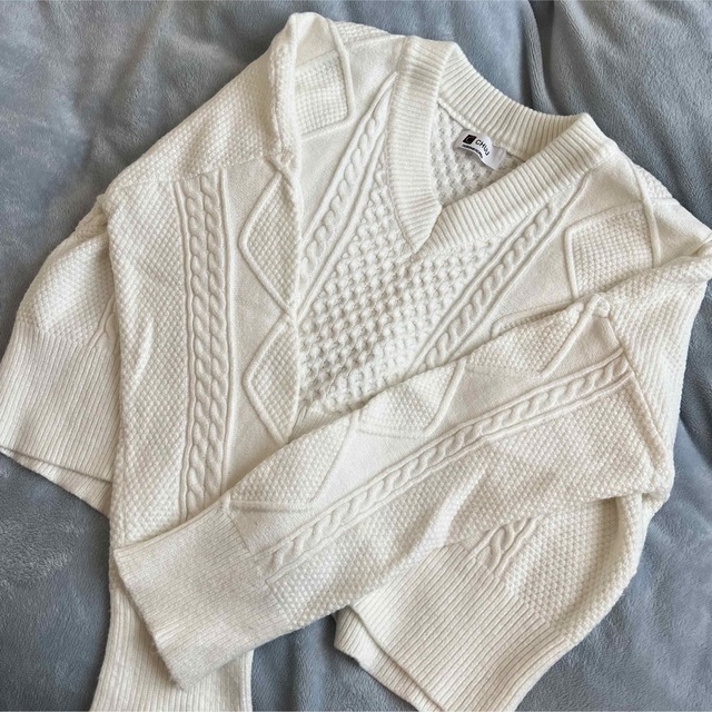 Drawer(ドゥロワー)のnicomimosa White Back style knit レディースのトップス(ニット/セーター)の商品写真