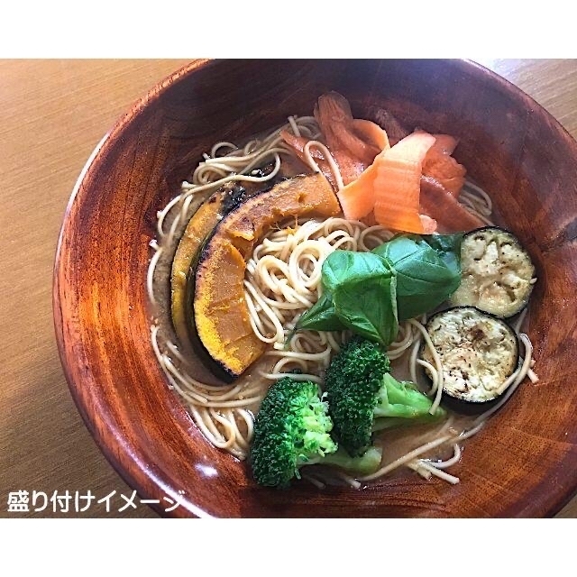 クラタ食品 ヴィーガンラーメン 醤油味 1袋2食入り スープ付 食品/飲料/酒の食品(麺類)の商品写真