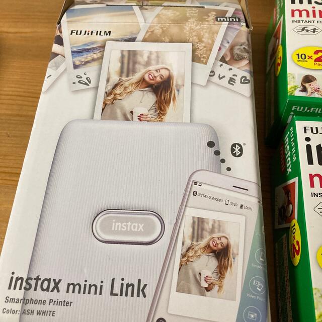 FUJI FILM チェキ スマホプリンター INSTAX MINI LINK  スマホ/家電/カメラのカメラ(フィルムカメラ)の商品写真