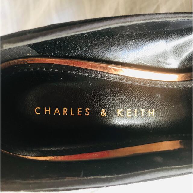 Charles and Keith(チャールズアンドキース)のCHARLES ＆ KEITH  チャールズアンドキース　パンプス　サイズ38 レディースの靴/シューズ(ハイヒール/パンプス)の商品写真