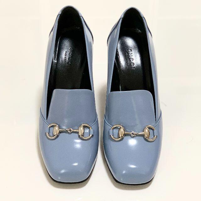Gucci(グッチ)の3303 グッチ ホースビット パテントレザー パンプス ライトブルー レディースの靴/シューズ(ハイヒール/パンプス)の商品写真