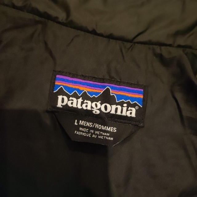 patagonia(パタゴニア)のパタゴニア　ナノパフジャケット　ブラック　Lサイズ メンズのジャケット/アウター(ダウンジャケット)の商品写真