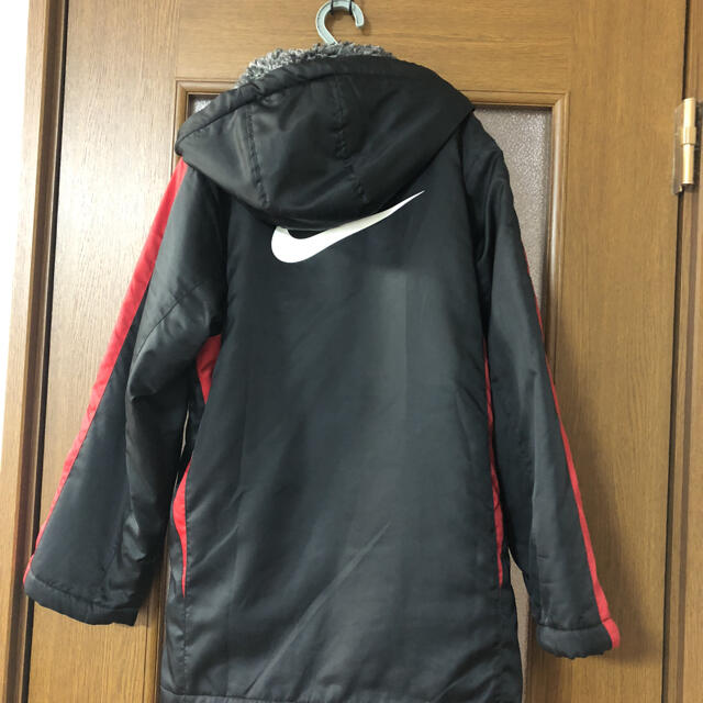 NIKE(ナイキ)のナイキベンチコート130 キッズ/ベビー/マタニティのキッズ服男の子用(90cm~)(コート)の商品写真