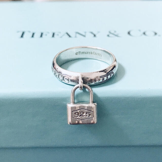 Tiffany & Co.(ティファニー)のTIFFANY＆Co. ティファニー パドロック シルバーリング  南京錠 レディースのアクセサリー(リング(指輪))の商品写真