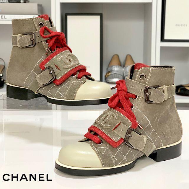 CHANEL(シャネル)の3114 シャネル スエード ココマーク レースアップ ショートブーツ レディースの靴/シューズ(ブーツ)の商品写真