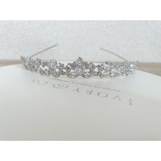 ヴェラウォン(Vera Wang)のIvory & co ティアラ　クレメンタイン　(ヘッドドレス/ドレス)