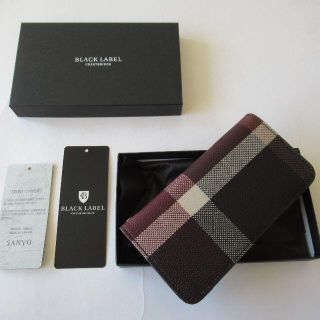BLACK LABEL CRESTBRIDGE(iPhoneケース)のフリマアイテム一覧 BLACK LABEL CRESTBRIDGE(iPhoneケース)のフリマアイテム一覧