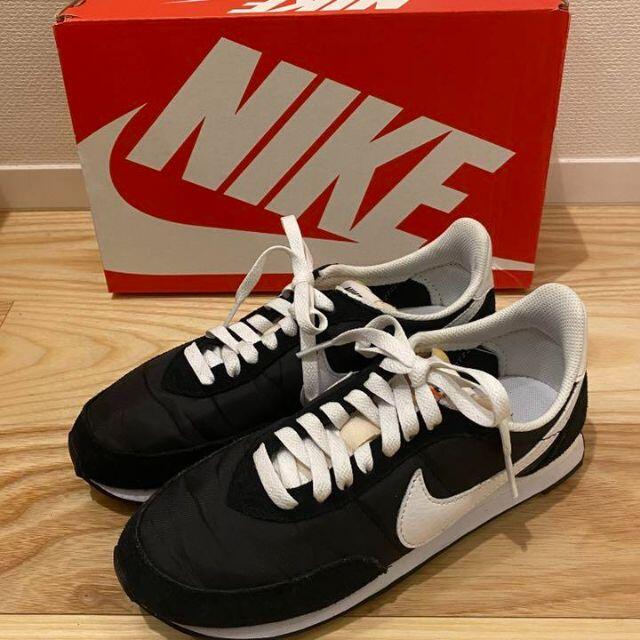 レディースNIKE ワッフルトレーナー2 23.5cm　スニーカー