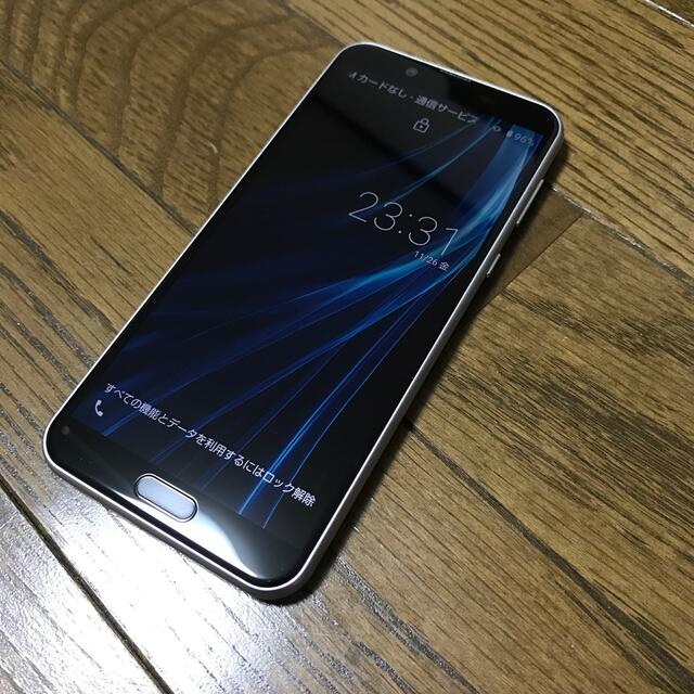 AQUOS(アクオス)のAQUOS SHV43 SIMフリー スマホ/家電/カメラのスマートフォン/携帯電話(スマートフォン本体)の商品写真