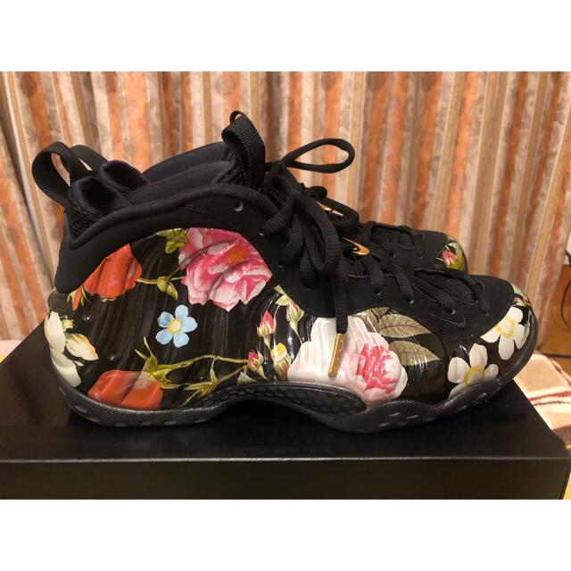 NIKE(ナイキ)のNIKE AIR FOAMPOSITE ONE フローラル メンズの靴/シューズ(スニーカー)の商品写真