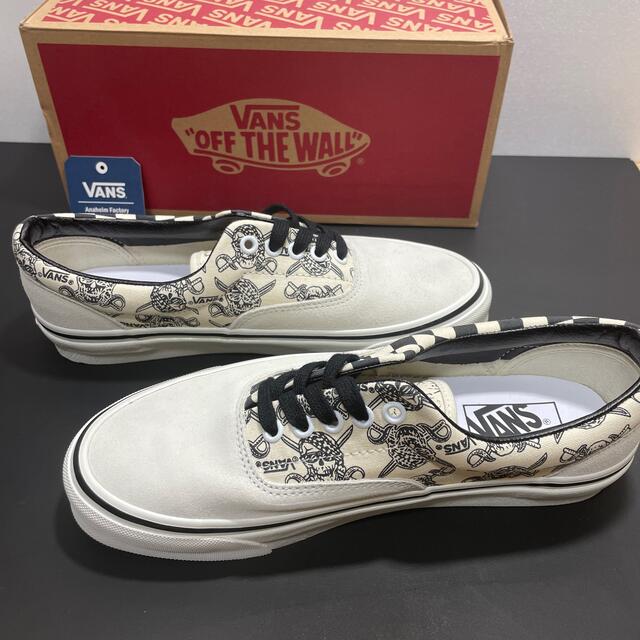 VANS(ヴァンズ)のシオバナハルノ様フォロー割専用‼️新品 VANS ERA 95 DX メンズの靴/シューズ(スニーカー)の商品写真