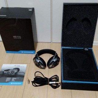 ゼンハイザー(SENNHEISER)のくまちゃん様専用　SENNHEISER HD 700(ヘッドフォン/イヤフォン)