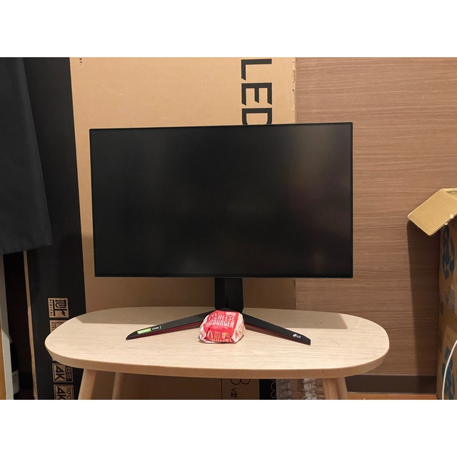 LG Electronics(エルジーエレクトロニクス)のLG 27GN950 4K 144Hz Nano IPS ゲーミングモニター スマホ/家電/カメラのPC/タブレット(ディスプレイ)の商品写真