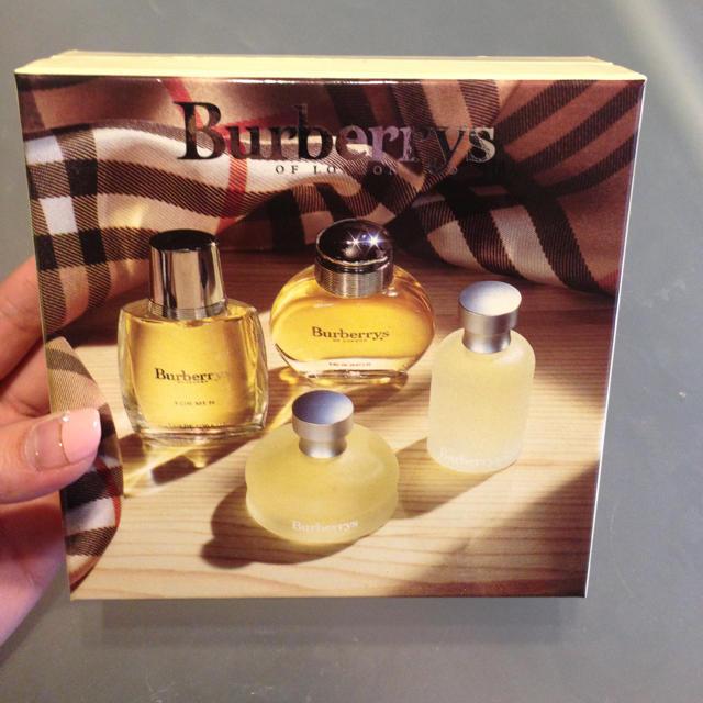 BURBERRY(バーバリー)の新品 バーバリー香水セット コスメ/美容の香水(香水(女性用))の商品写真