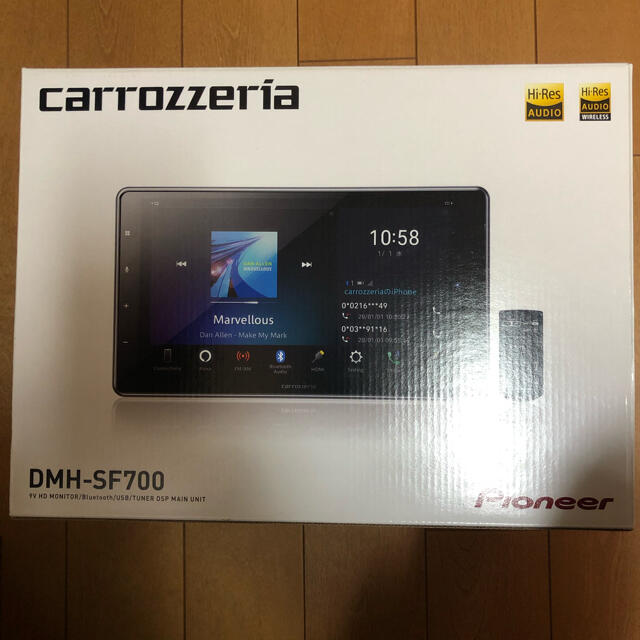 Pioneer - カロッツェリア  ディスプレイオーディオDMH-SF700