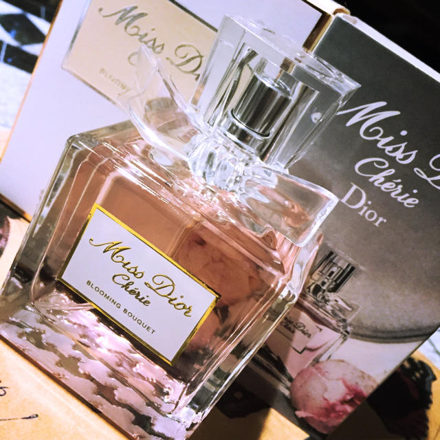 憧れ Christian Dior - 格安SALE新品！！Dior大容量ブルーミングブーケ香水 香水(女性用)