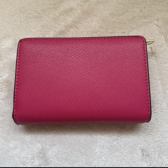 ラスト1点!【新品】COACH コーチ 二つ折り財布 ピンク ラスト1点!【新品】COACH コーチ 二つ折り財布 ピンク