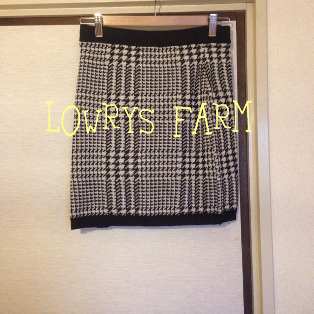 LOWRYS FARM(ローリーズファーム)のLOWRYS FARM＊ニットスカート レディースのスカート(ミニスカート)の商品写真