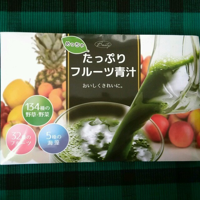 たっぷりフルーツ青汁 食品/飲料/酒の健康食品(青汁/ケール加工食品)の商品写真