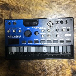 コルグ(KORG)のvolca nubass(キーボード/シンセサイザー)