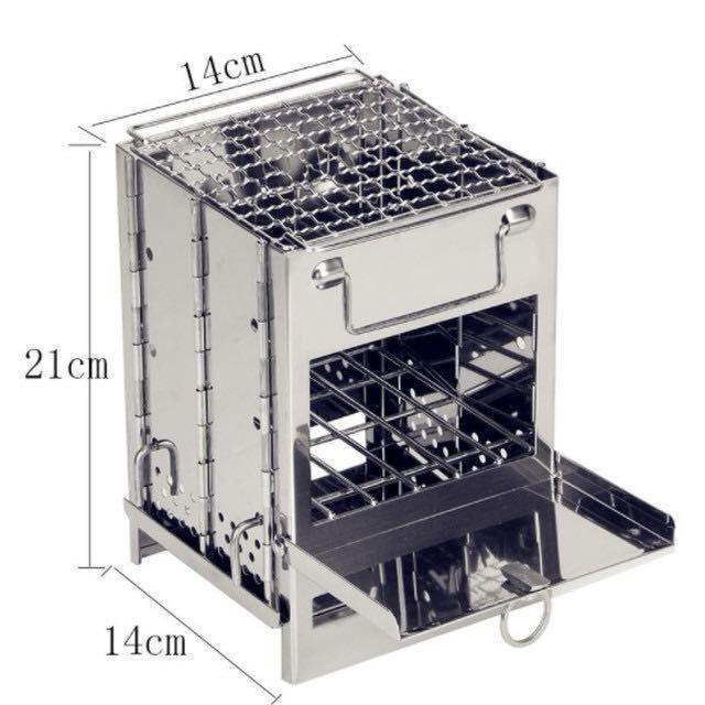 小型バーベキューコンロ 薪ストーブ ソロキャンプ アウトドアの通販 By ショコラ S Shop ラクマ