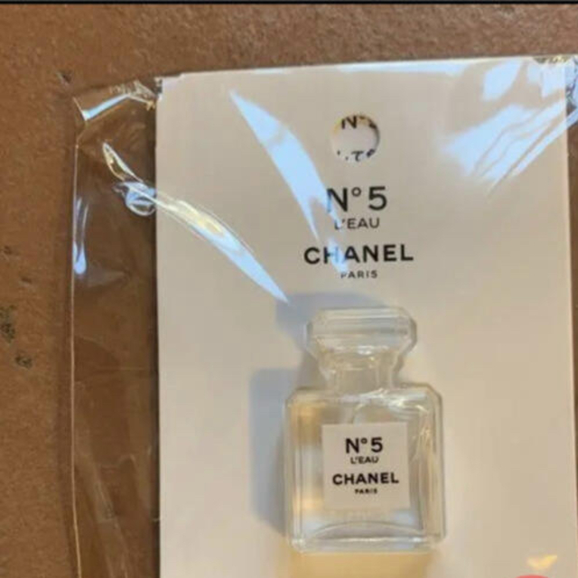 CHANEL(シャネル)のシャネル　ファクトリー5 ノベルティ 香水 ローオードゥトワレット コスメ/美容の香水(香水(女性用))の商品写真