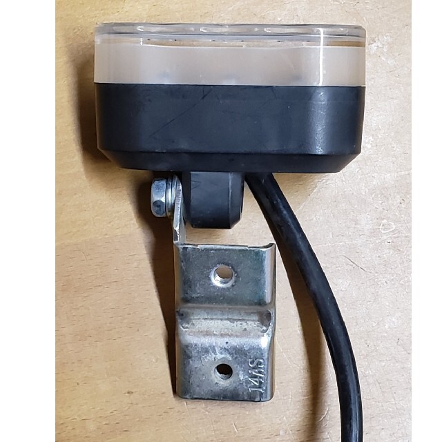 ヤマハ,ブリヂストン アシスト自転車用カゴ下3灯LEDライト 中古 ヤマハ,ブリヂストン アシスト自転車用カゴ下3灯LEDライト 中古
