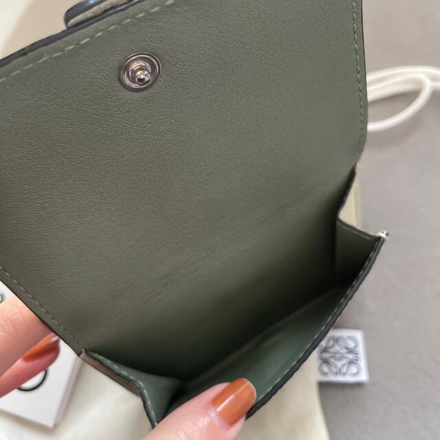 LOEWE(ロエベ)の※本日限定値引き LOEWE TRIFOLD WALLET レディースのファッション小物(財布)の商品写真